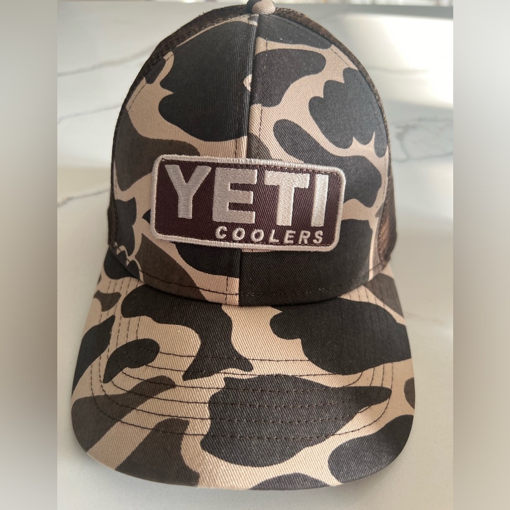 Yeti trucker hat
